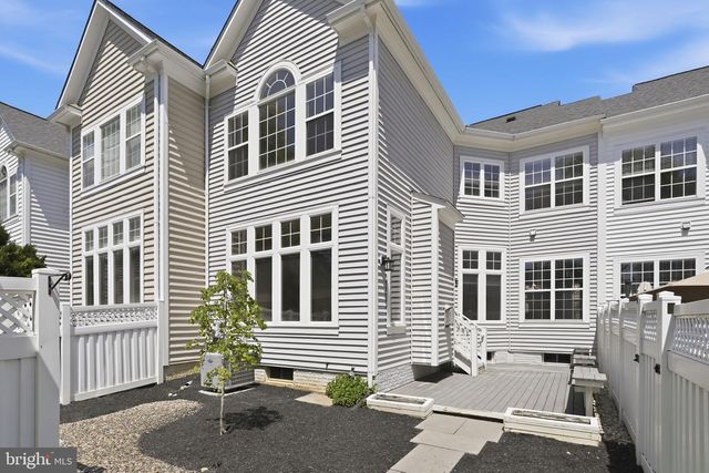 530 GENTLEWOOD SQ, Purcellville, VA 20132