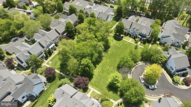 530 GENTLEWOOD SQ, Purcellville, VA 20132