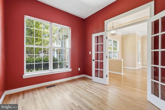 530 GENTLEWOOD SQ, Purcellville, VA 20132