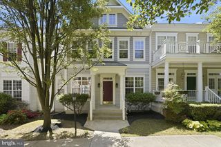 530 GENTLEWOOD SQ, Purcellville, VA 20132