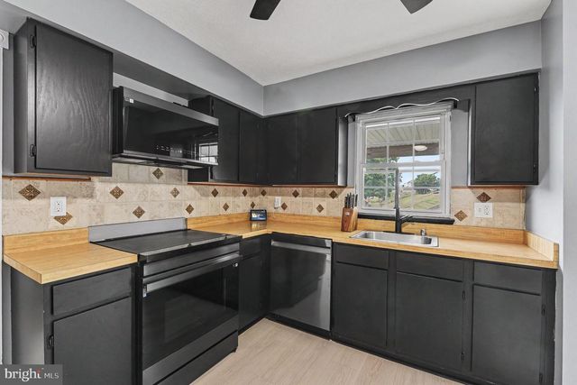 702 FOOT HILL RD, Bel Air, MD 21014