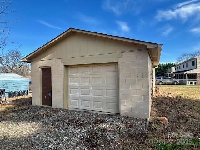 325 Sheldon Street, Hudson, NC 28638