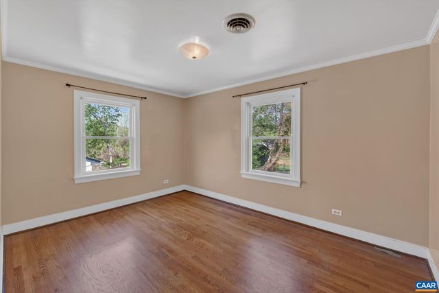 511 STONEHENGE AVE, Charlottesville, VA 22902