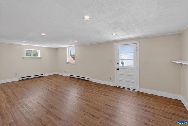 511 STONEHENGE AVE, Charlottesville, VA 22902