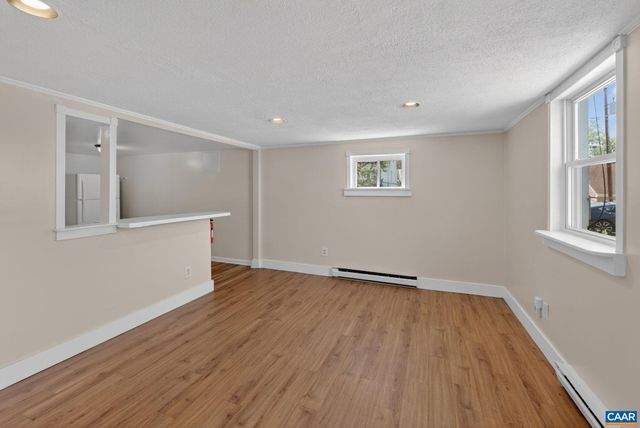 511 STONEHENGE AVE, Charlottesville, VA 22902