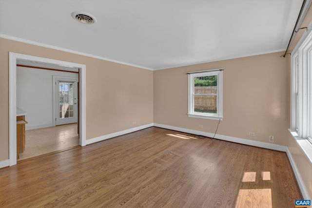 511 STONEHENGE AVE, Charlottesville, VA 22902