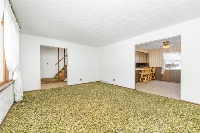 10798 Pleasant Lake Road, Delton, MI 49046