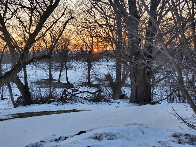 10798 Pleasant Lake Road, Delton, MI 49046