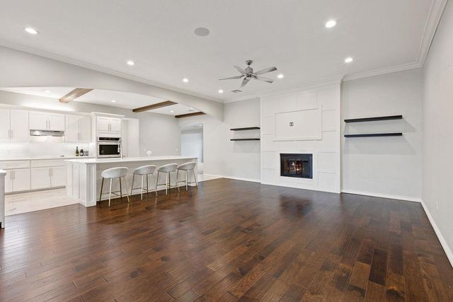 12101 Maple Ridge Road, Oklahoma City, OK 73120