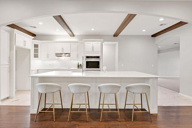 12101 Maple Ridge Road, Oklahoma City, OK 73120