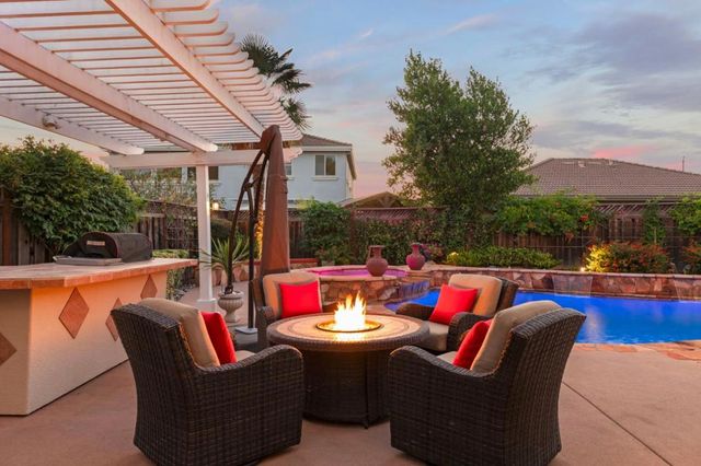 585 Calle Siena, Morgan Hill, CA 95037