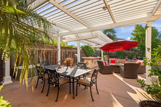 585 Calle Siena, Morgan Hill, CA 95037