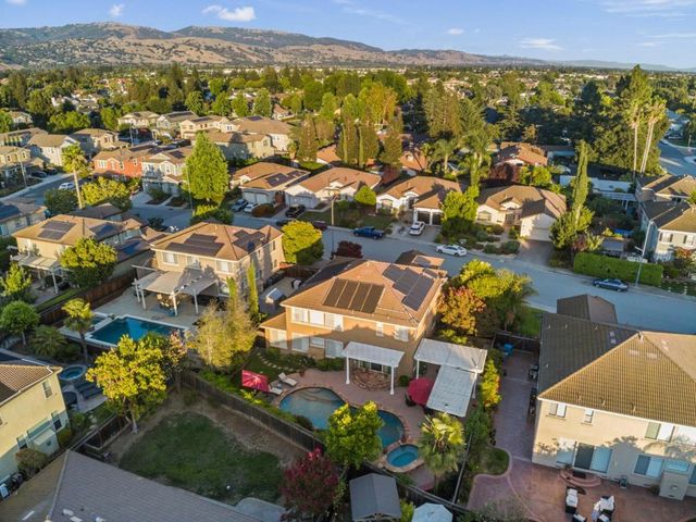585 Calle Siena, Morgan Hill, CA 95037