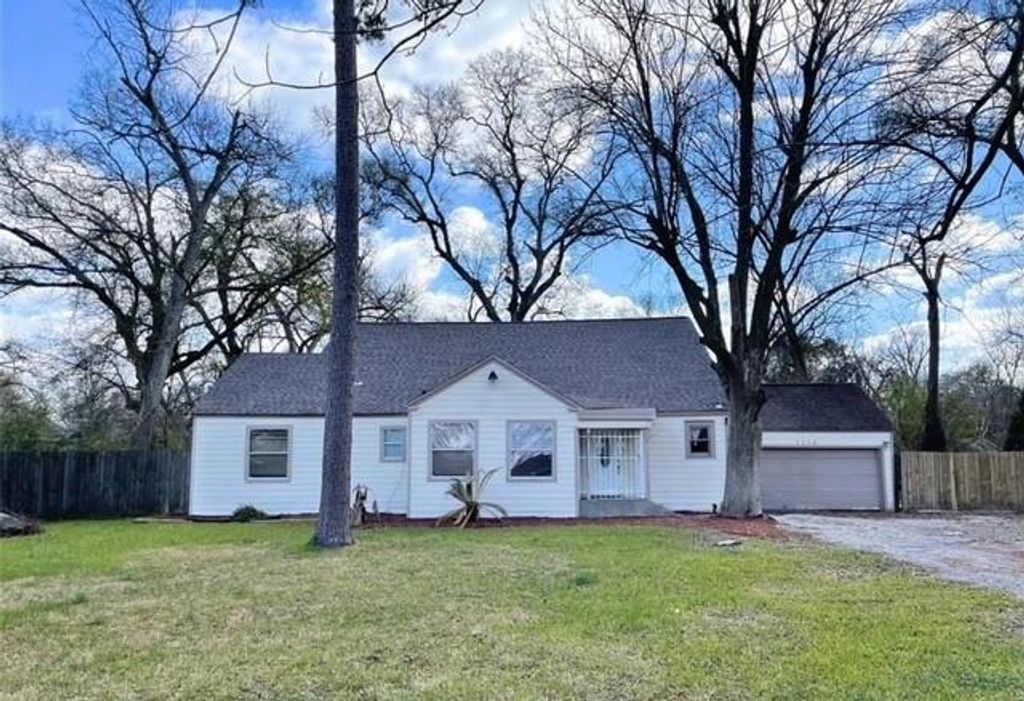 7230 Sims Drive, Houston, TX 77061