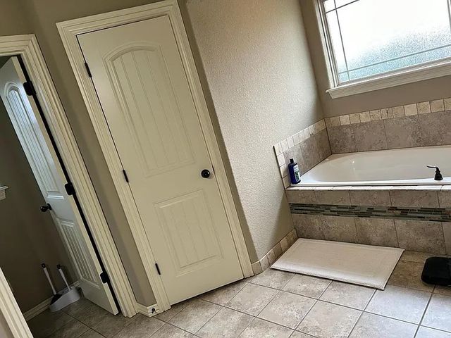 1900 SW Cypress Street, Bentonville, AR 72713