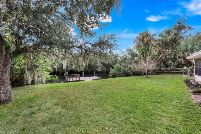 18130 Elmwood DR, Alva, FL 33920