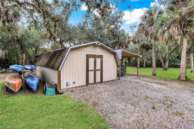 18130 Elmwood DR, Alva, FL 33920