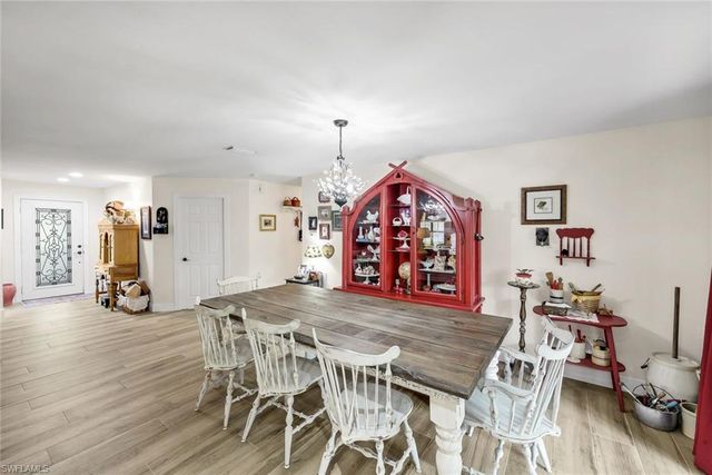 18130 Elmwood DR, Alva, FL 33920