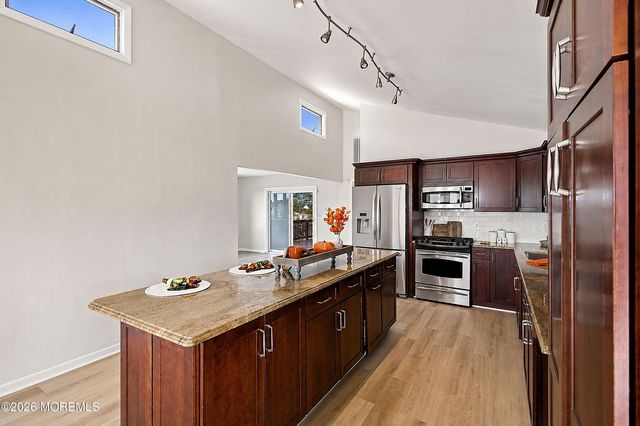 369 Tuscarora Avenue, Waretown, NJ 08758
