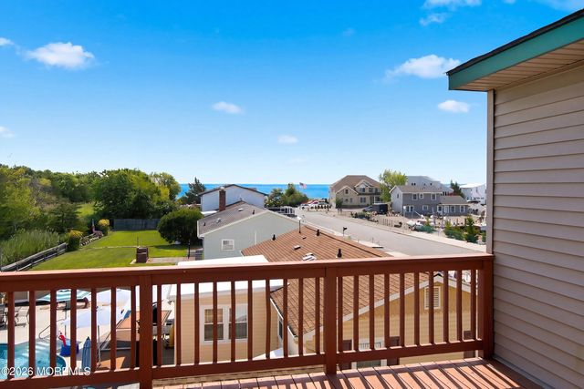 369 Tuscarora Avenue, Waretown, NJ 08758