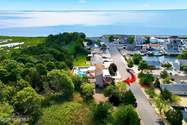 369 Tuscarora Avenue, Waretown, NJ 08758