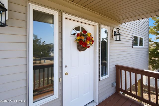 369 Tuscarora Avenue, Waretown, NJ 08758