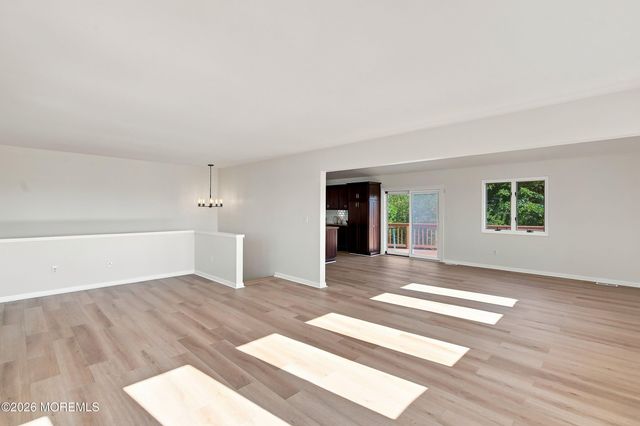 369 Tuscarora Avenue, Waretown, NJ 08758