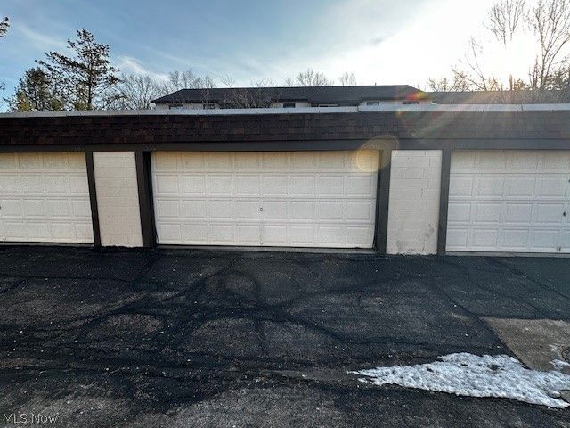 27401 Westown Boulevard, Westlake, OH 44145