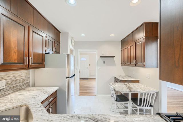 8 FELTON RD, Lutherville Timonium, MD 21093