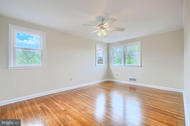 8 FELTON RD, Lutherville Timonium, MD 21093