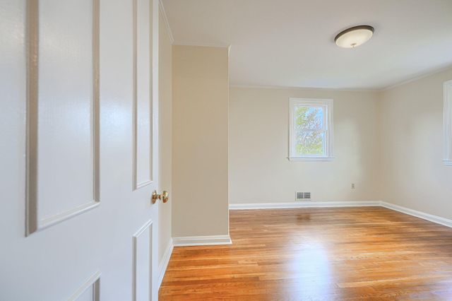 8 FELTON RD, Lutherville Timonium, MD 21093