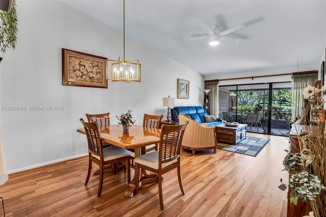 828 NW 79th Ter, Plantation, FL 33324
