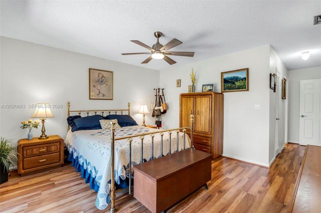 828 NW 79th Ter, Plantation, FL 33324