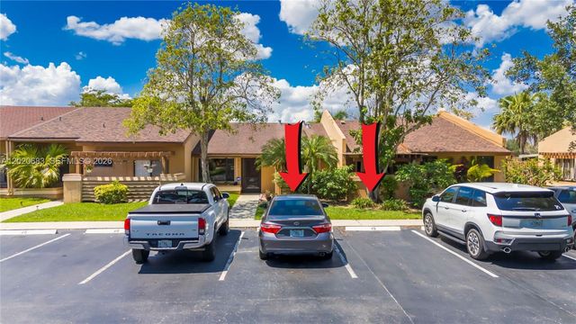 828 NW 79th Ter, Plantation, FL 33324