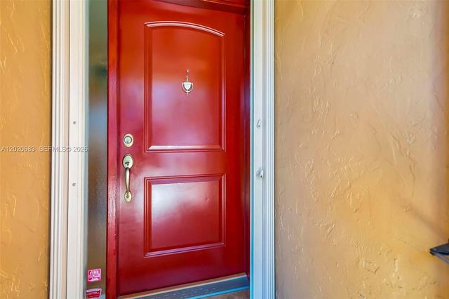 828 NW 79th Ter, Plantation, FL 33324