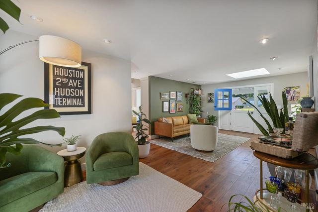 305 Ricardo Rd, Mill Valley, CA 94941