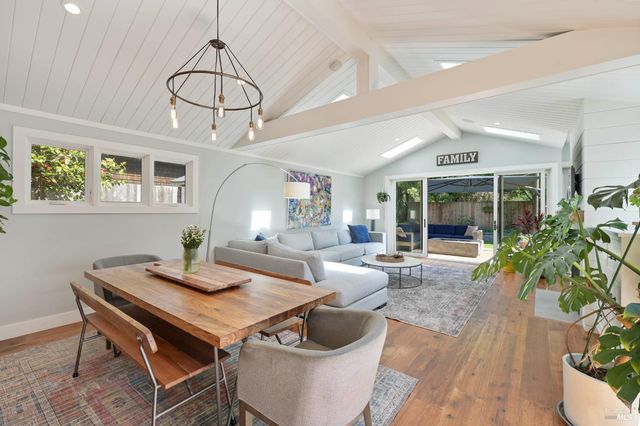 305 Ricardo Rd, Mill Valley, CA 94941