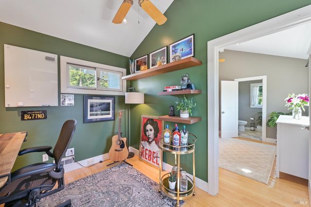 305 Ricardo Rd, Mill Valley, CA 94941