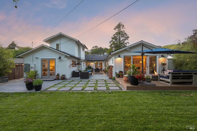 305 Ricardo Rd, Mill Valley, CA 94941