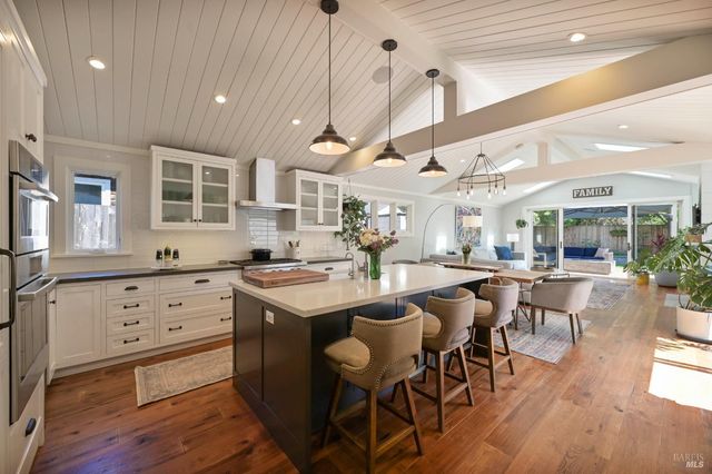 305 Ricardo Rd, Mill Valley, CA 94941