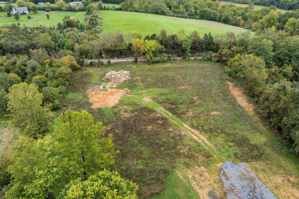 TBD LEE HWY, Verona, VA 24482