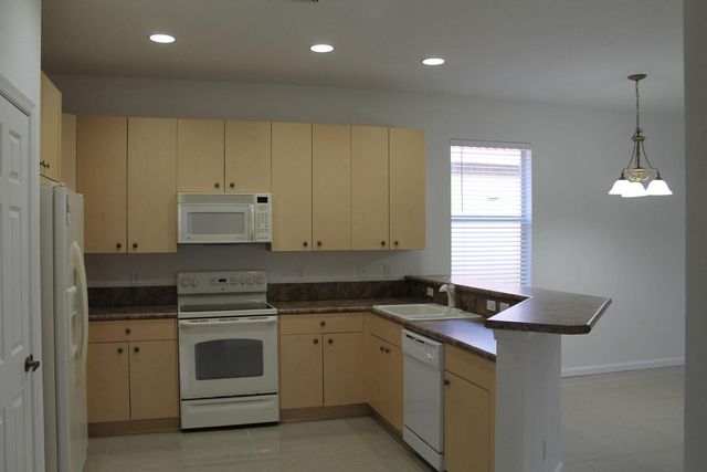 1804 SW Jamesport Drive, Port St. Lucie, Port St Lucie, FL 34953