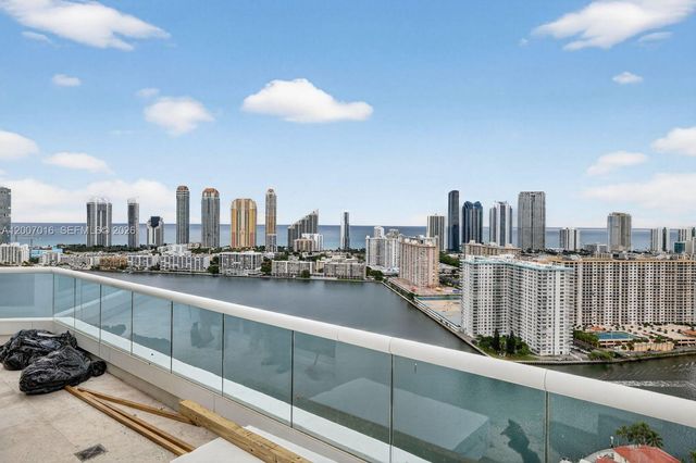 2600 Island Boulevard PH1, Aventura, FL 33160