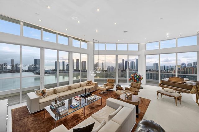 2600 Island Boulevard PH1, Aventura, FL 33160