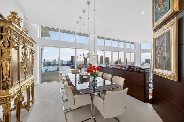 2600 Island Boulevard PH1, Aventura, FL 33160