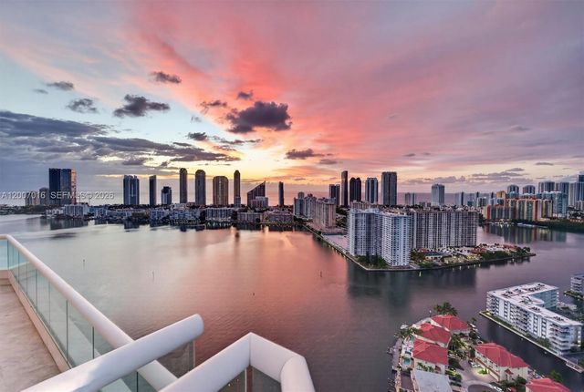 2600 Island Boulevard PH1, Aventura, FL 33160