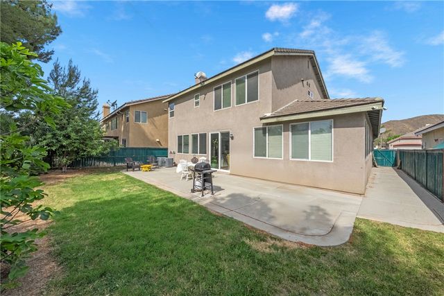 29268 Meandering, Menifee, CA 92584