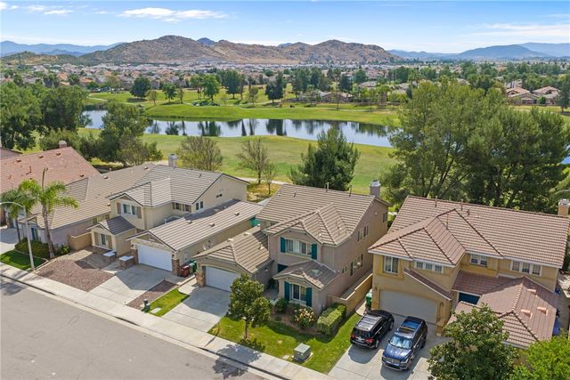 29268 Meandering, Menifee, CA 92584
