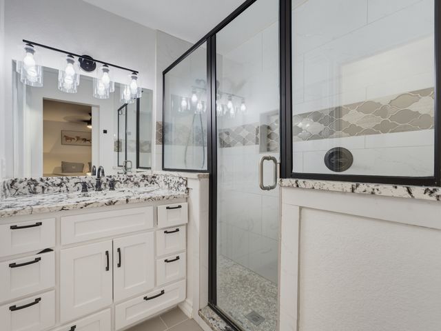 5717 Fursman Avenue, Fort Worth, TX 76114