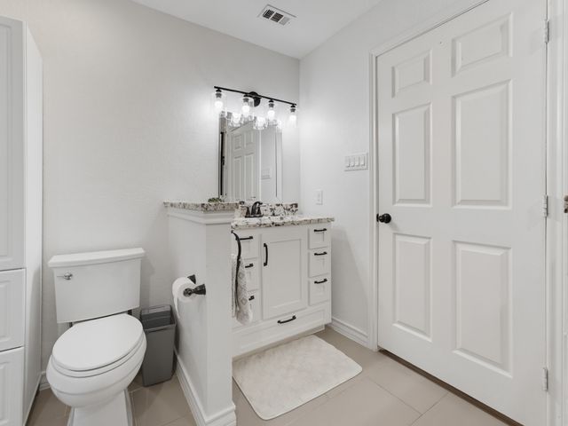 5717 Fursman Avenue, Fort Worth, TX 76114